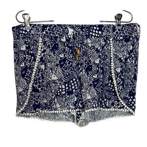 Lilly Pulitzer Shorts Large Blue White Fish Vacation All Over Print Resort Beach